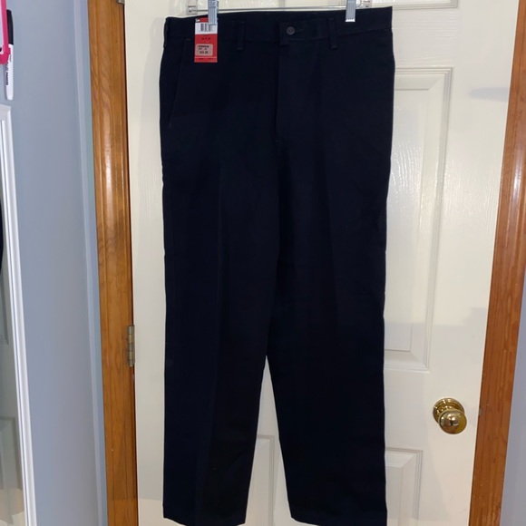 Lee stain resistant khakis - Picture 3 of 7